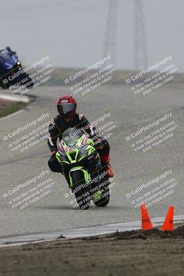 media/Nov-29-2025-TrackDaz (Sat) [[10ae2d9bce]]/B Group/Session 3 (Outside Grapevine)/